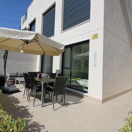 Villa Tindra ตอร์เรเวียคา ภายนอก รูปภาพ