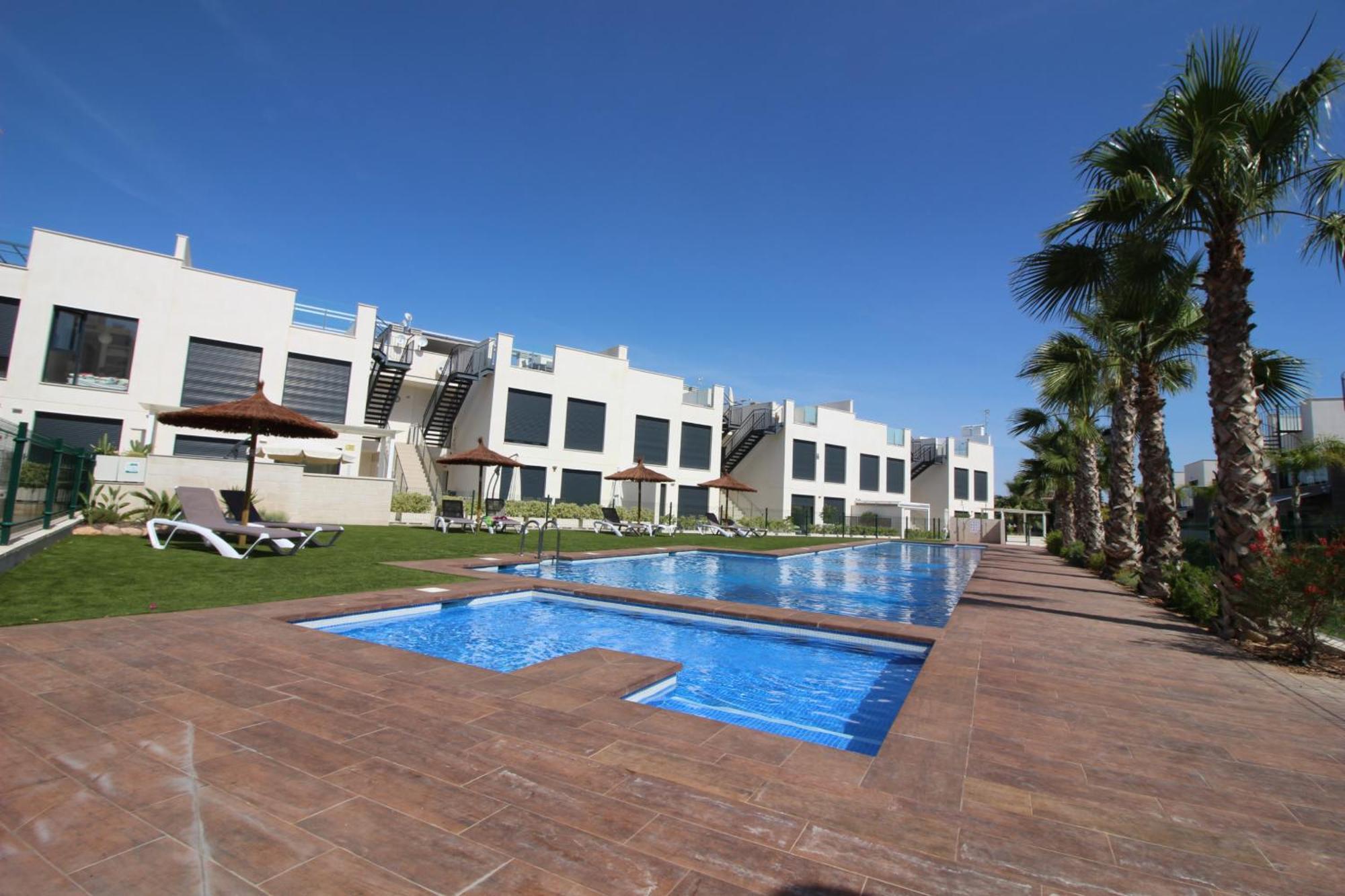 Villa Tindra ตอร์เรเวียคา ภายนอก รูปภาพ